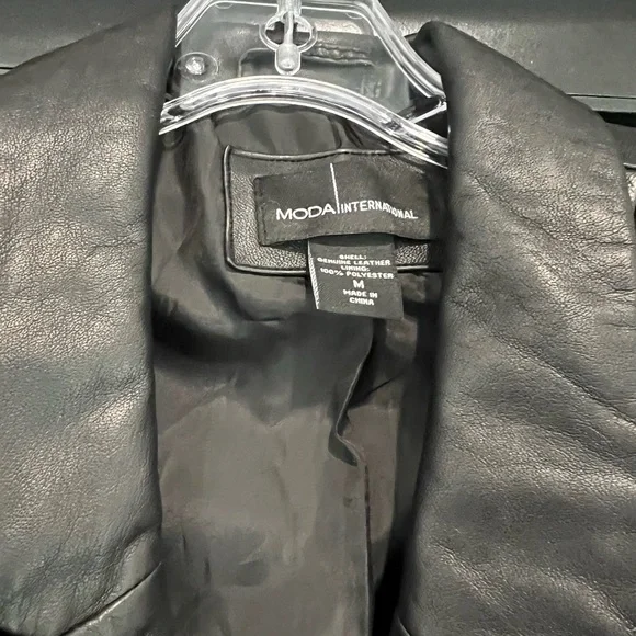 Moda International Leather Jacket - Picture 3 of 4